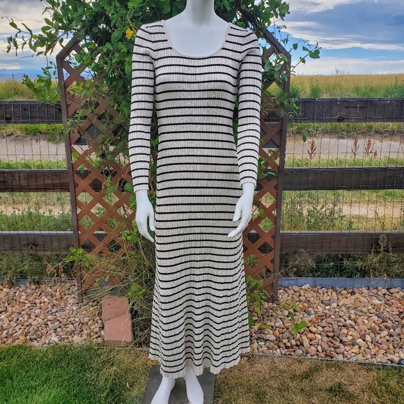 Blupepper Striped Long Sleeve Women's Maxi Bodycon Dress Size Large EUC - Picture 12 of 13